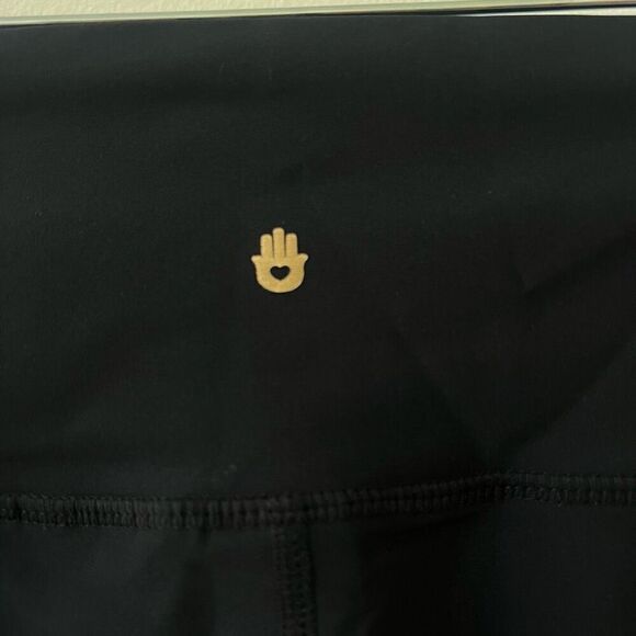 Spiritual Gangster Women's Black Rainbow Side Stripe High Rise Leggings Size XS - Picture 5 of 10